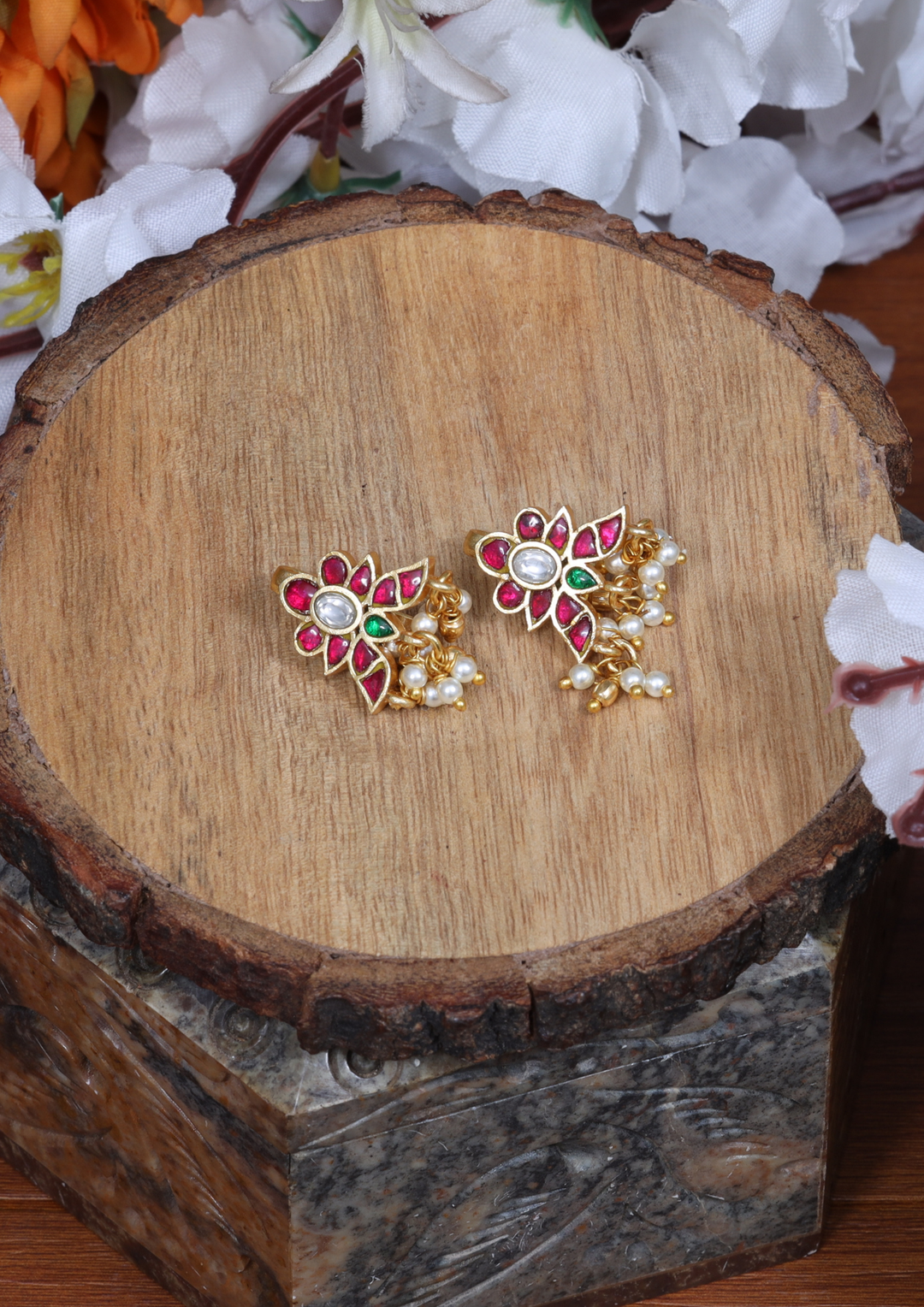 Tamira Jadau Kundan Bugadi Earrings