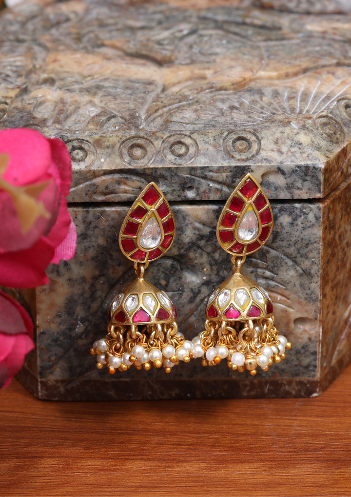 Vihaana Exquisite Jadau Kundan Earrings