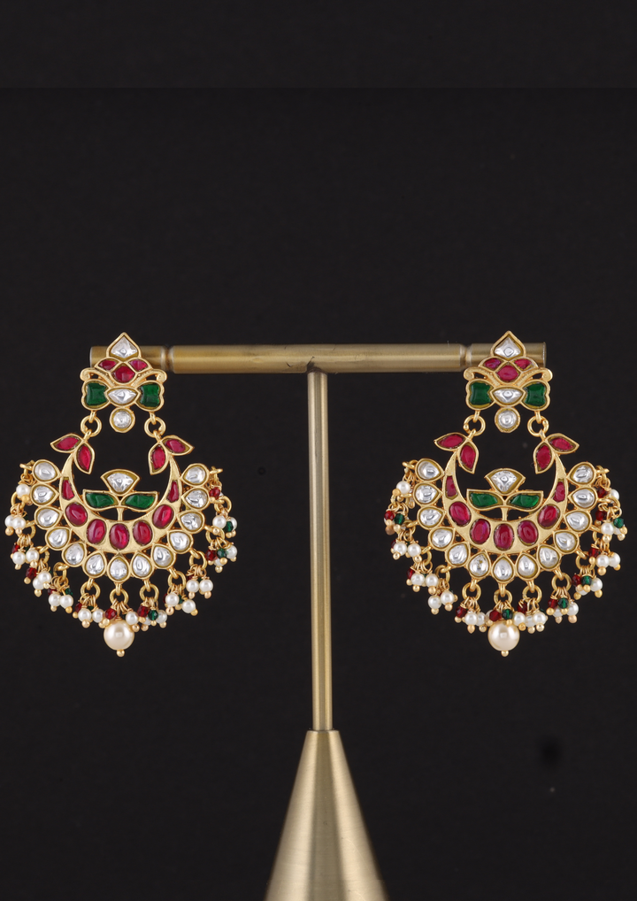Gomti Elegant Jadau Kundan Earrings