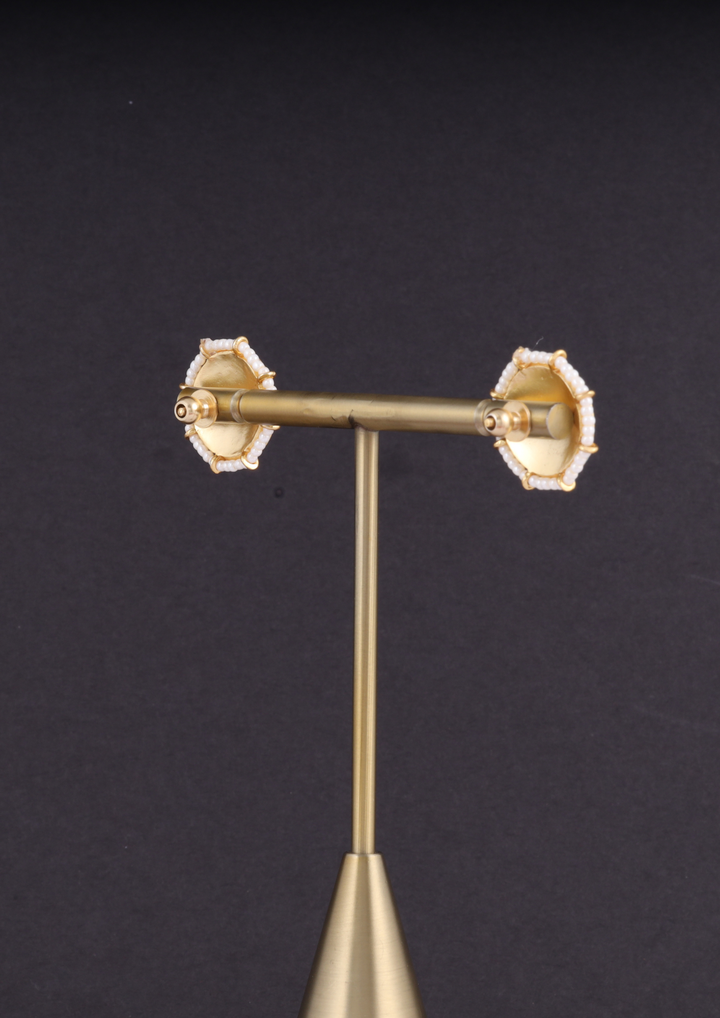 Muktika Regal Jadau Kundan Earrings
