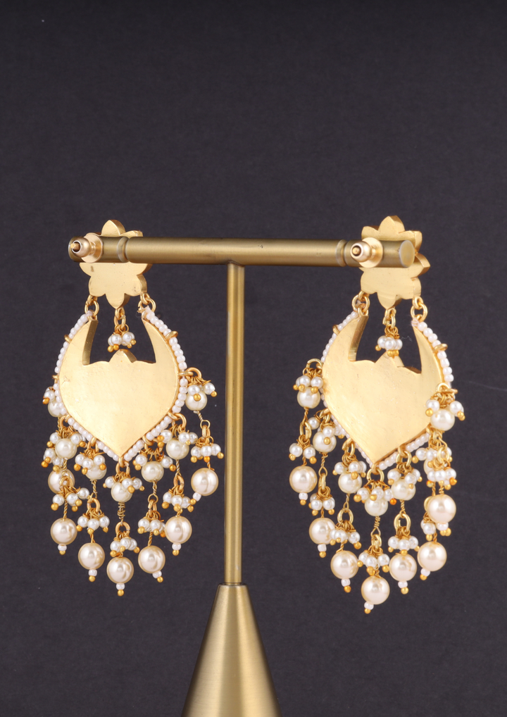 Katyayani Handcrafted Jadau Kundan Earrings