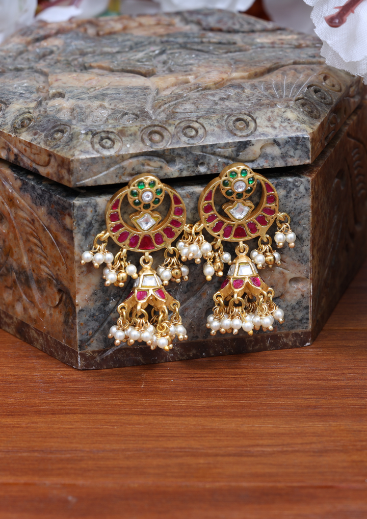 Mridani Elegant Jadau Kundan Earrings