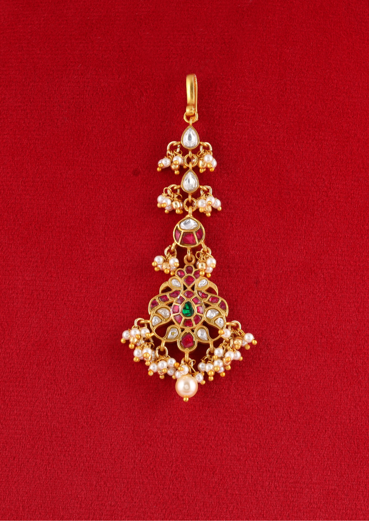 Kairavi Elegant Jadau Kundan Maangtikka