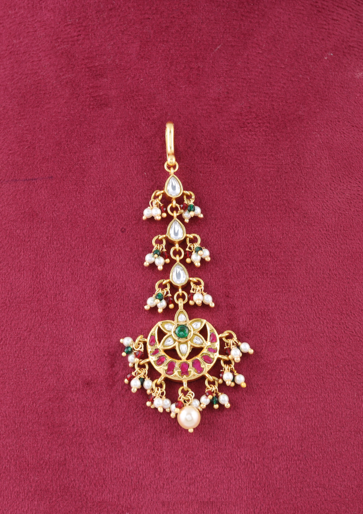 Padmavati Elegant Jadau Kundan Maangtikka