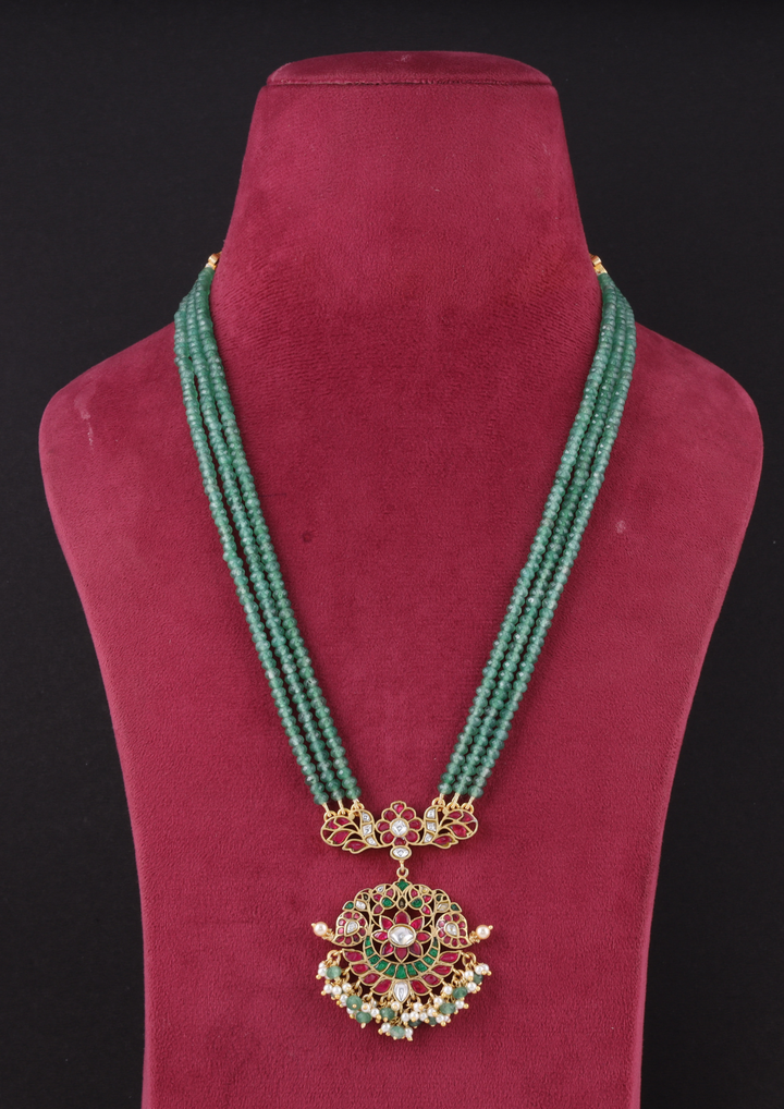 Kesar Exquisite Jadau Kundan Necklace