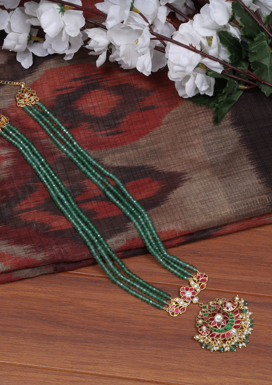 Kesar Exquisite Jadau Kundan Necklace