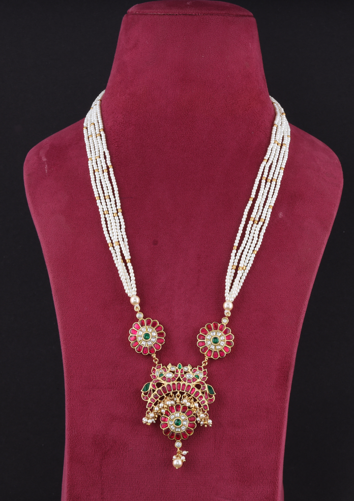 Rajsi Handcrafted Jadau Kundan Necklace