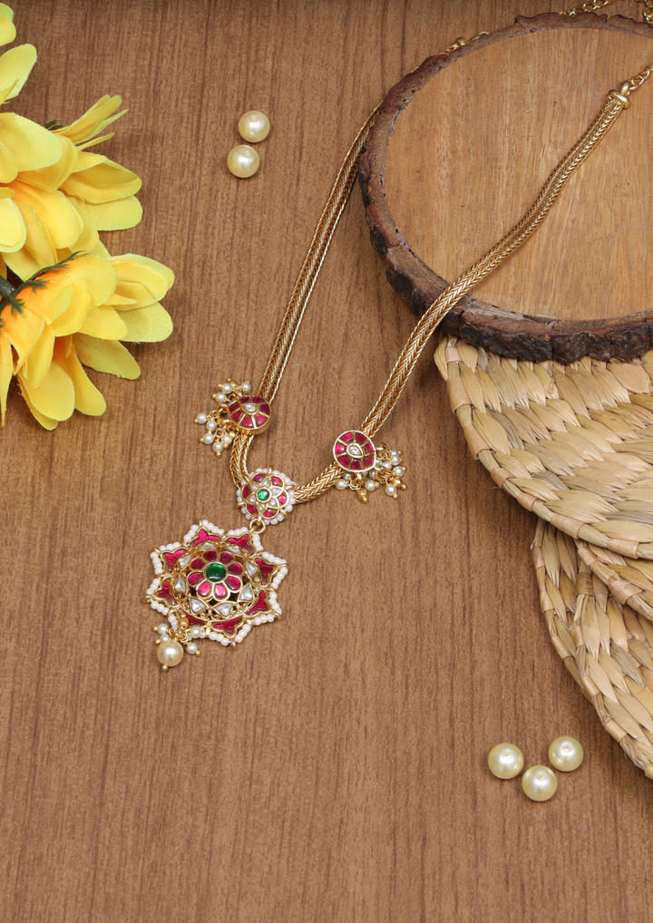 Mehekti Elegant Jadau Kundan Necklace