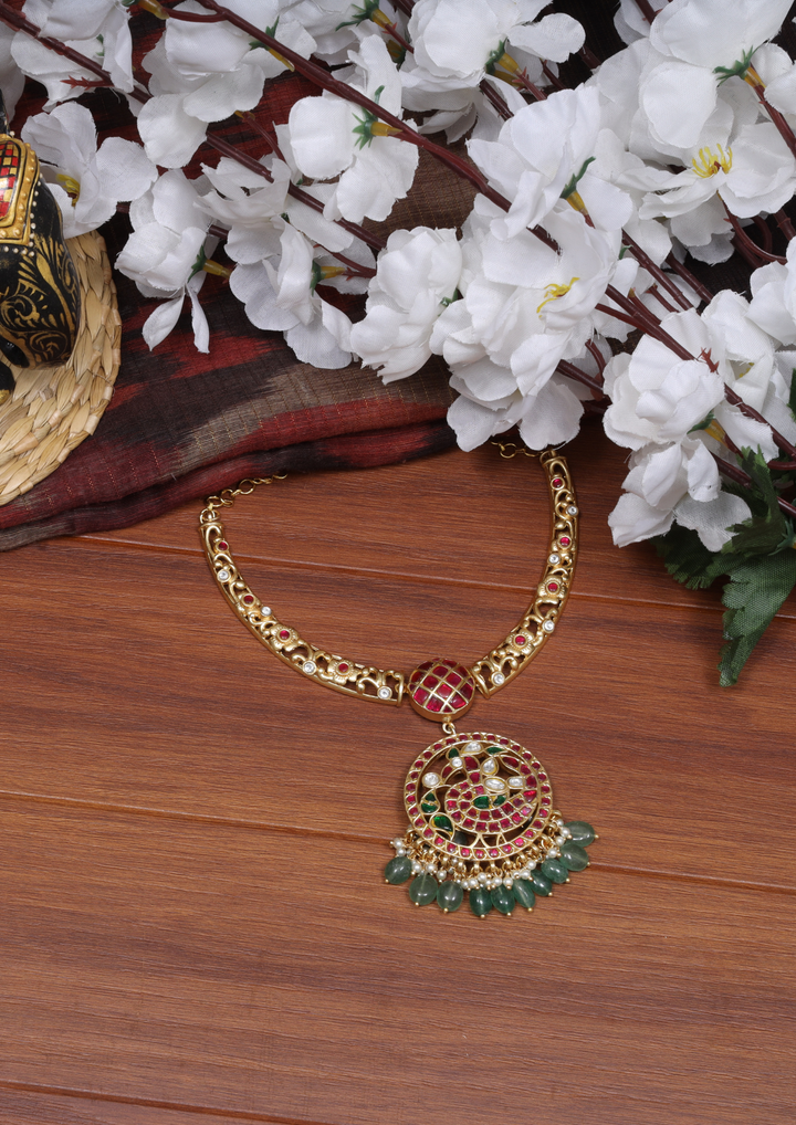 Naqsh Elegant Jadau Kundan Necklace