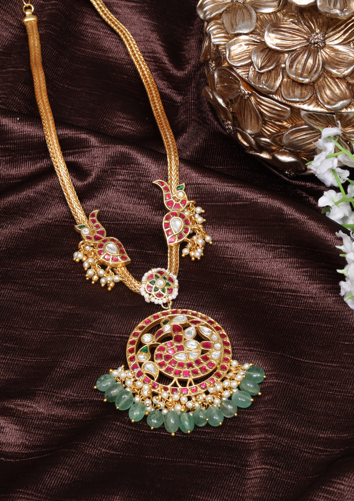 Kundanvati Handcrafted Jadau Kundan Necklace