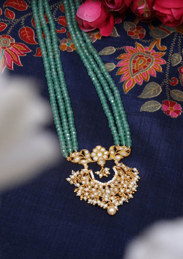 Gulnaaz Elegant Jadau Kundan Necklace