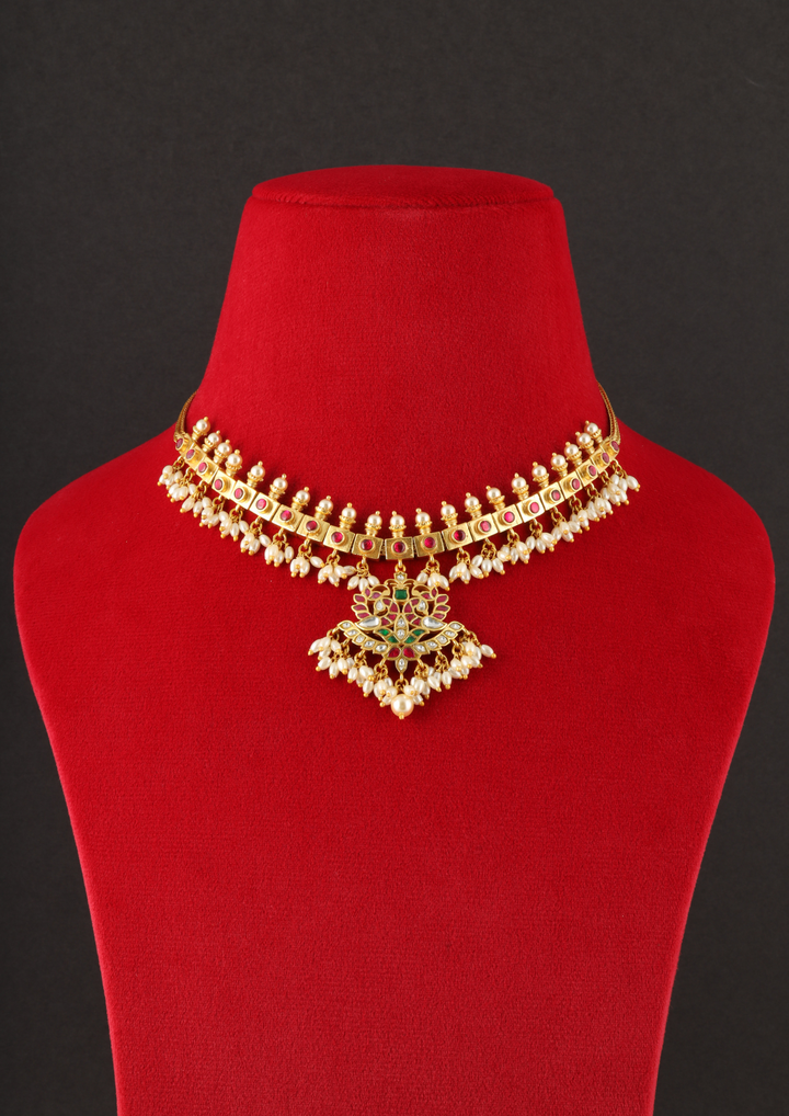 Ratnangi Regal Jadau Kundan Necklace
