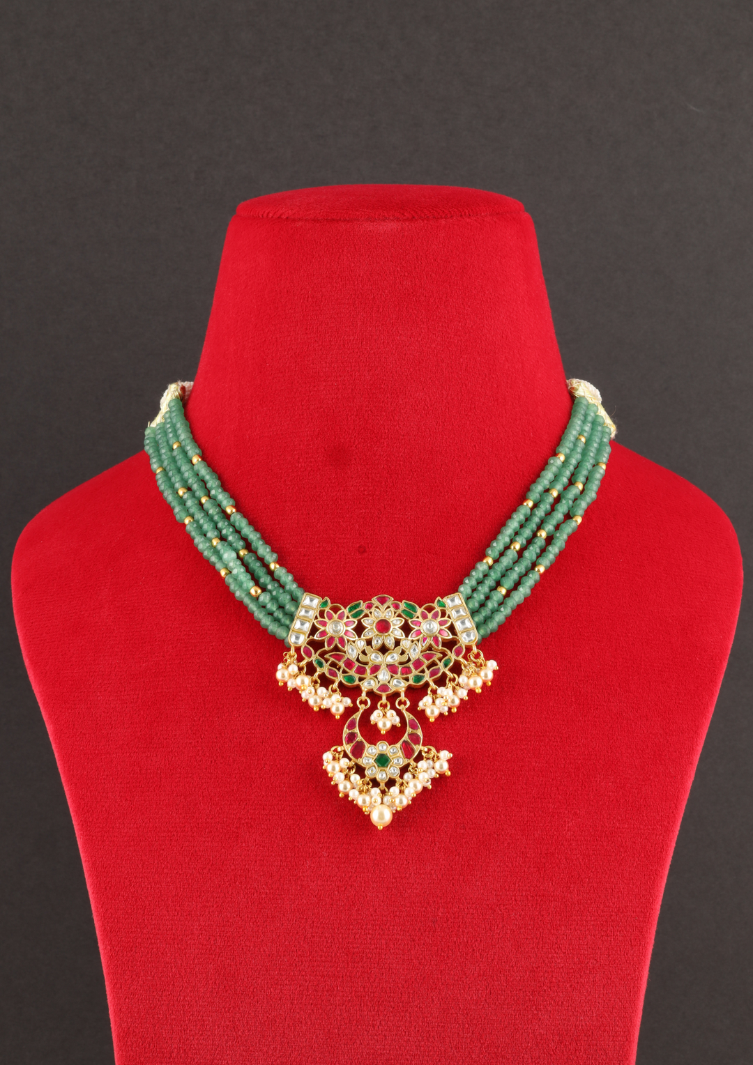 Vasundhara Exquisite Jadau Kundan Necklace