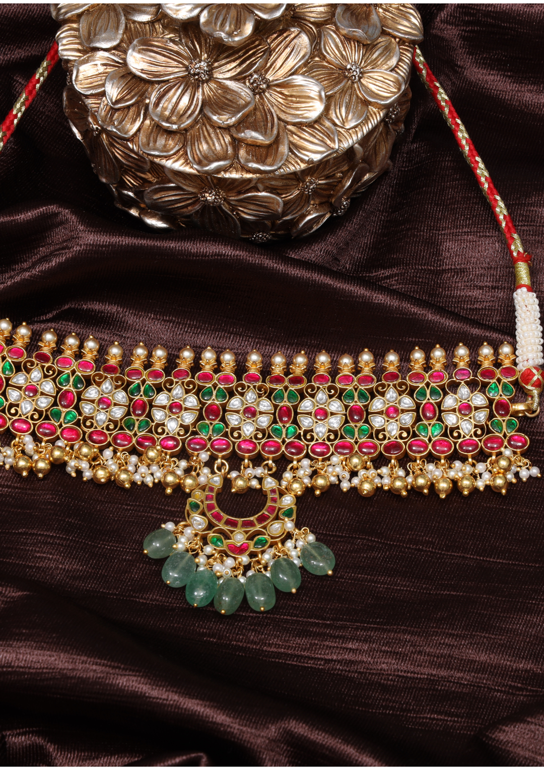 Swarnika Elegant Jadau Kundan Necklace