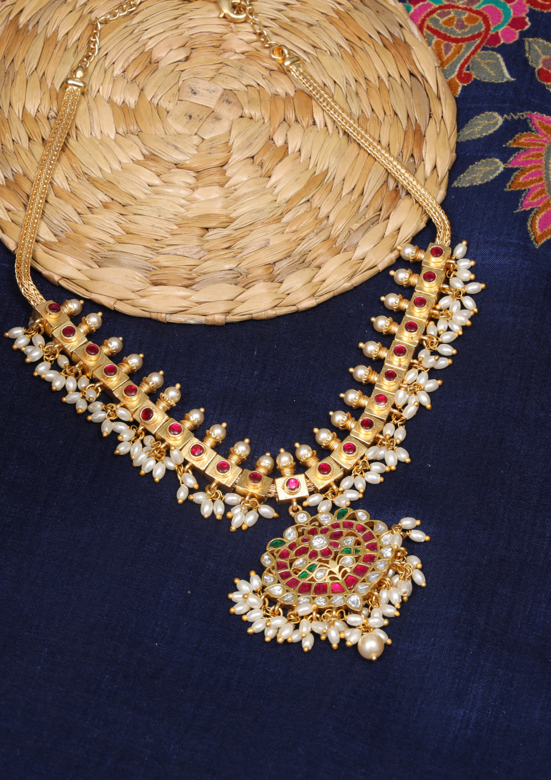 Meherkala Regal Jadau Kundan Necklace