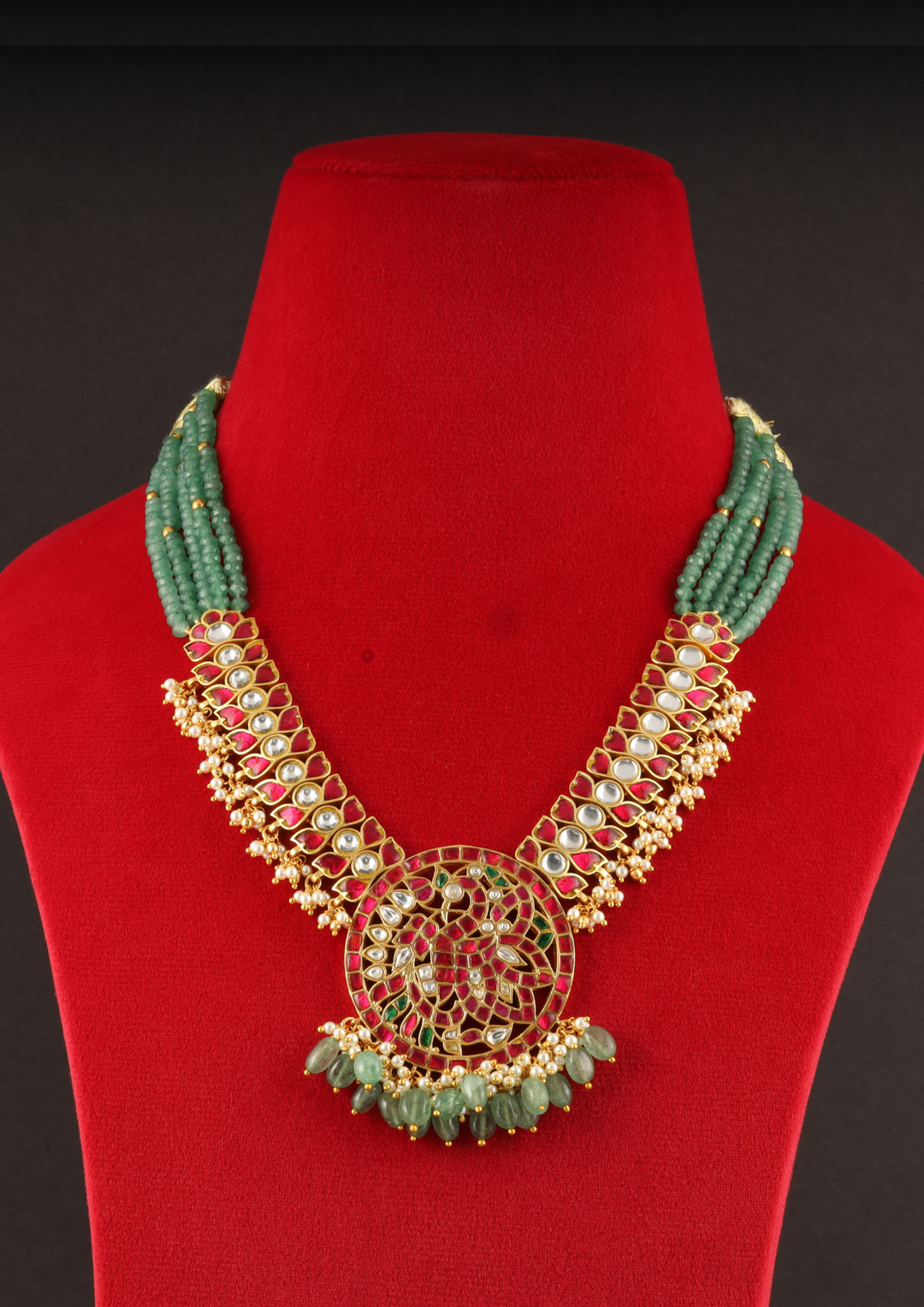 Rajvaibhav Jadau Kundan Necklace