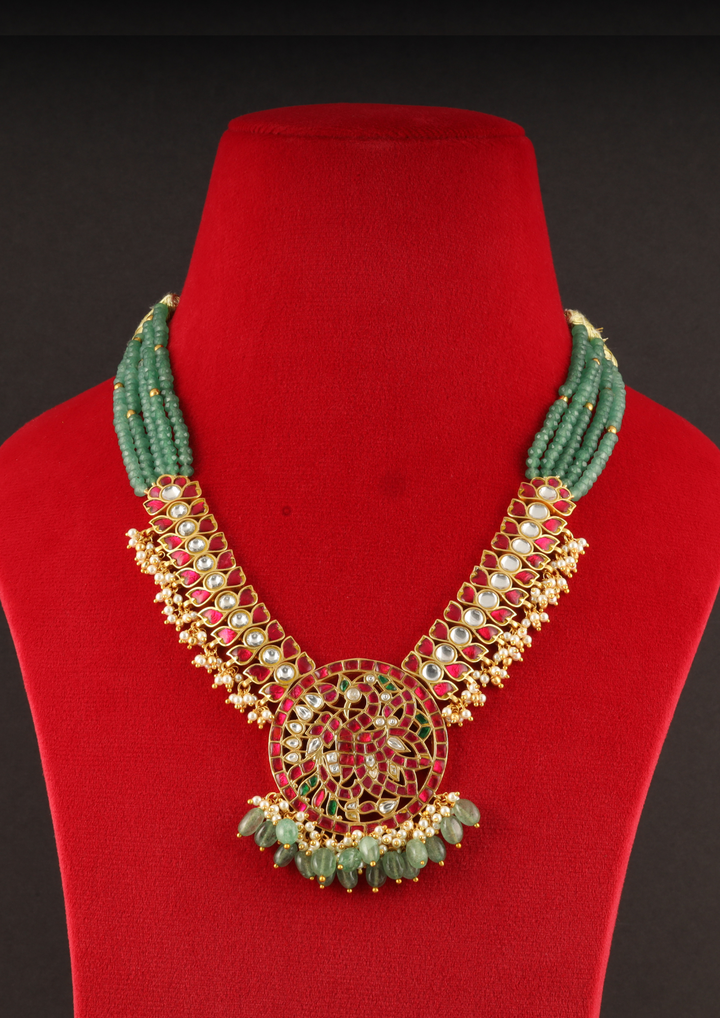 Rajvaibhav Jadau Kundan Necklace