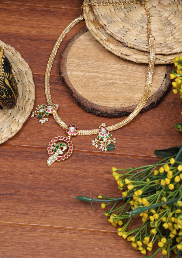 Riwaayat Exquisite Jadau Kundan Necklace