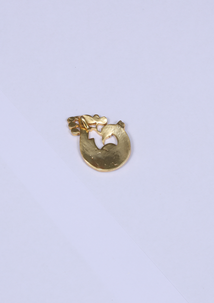 Aarunya Handcrafted Jadau Kundan Pendant