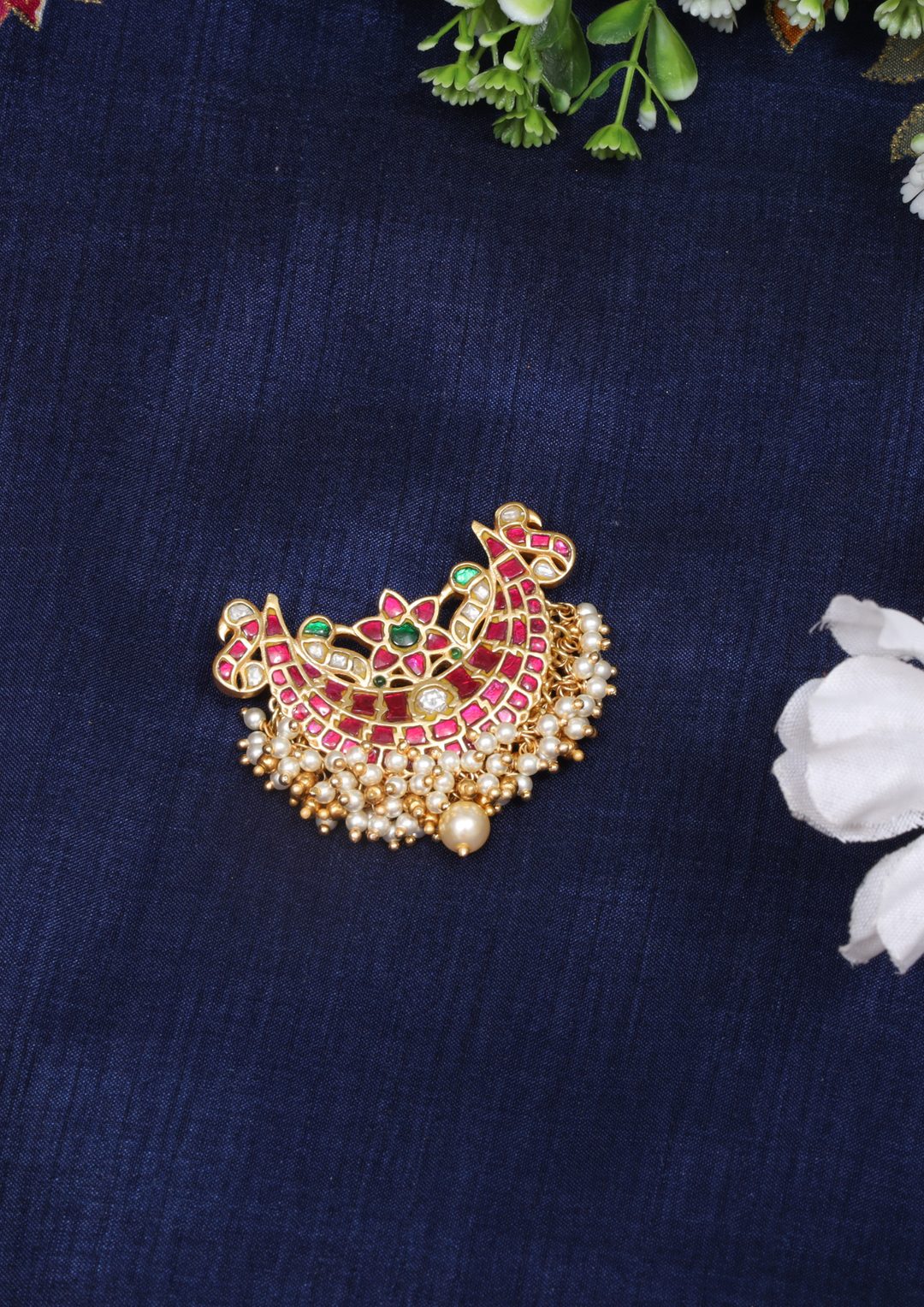 Reyanshi Regal Jadau Kundan Pendant
