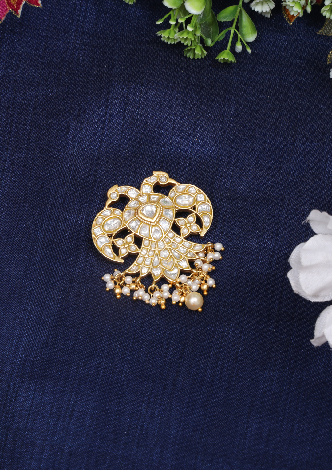 Zarmina Jadau Kundan Pendant