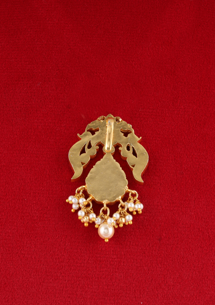 Prakriti Handcrafted Jadau Kundan Pendant