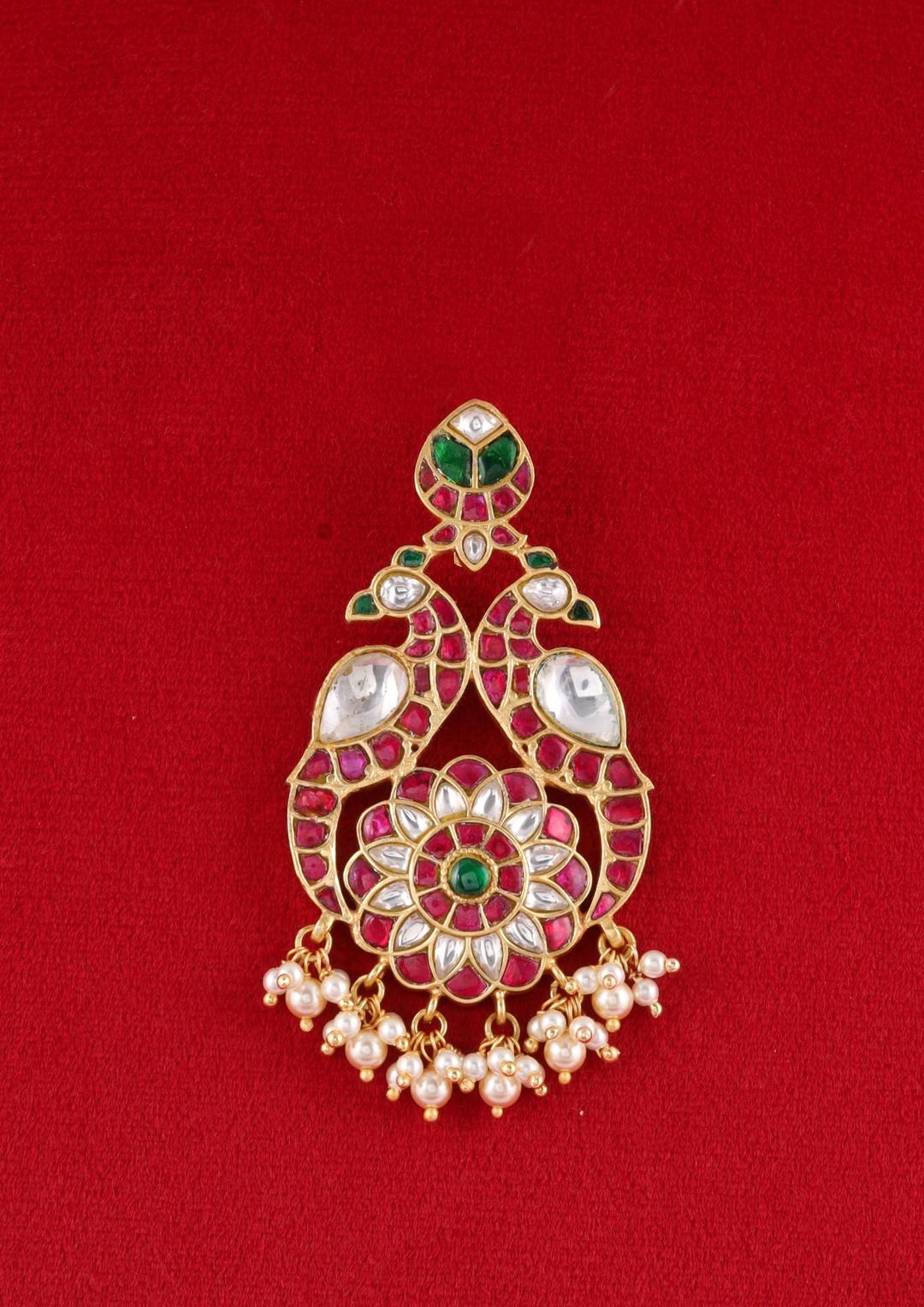 Tanirika Jadau Kundan Pendant