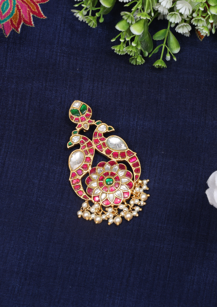 Tanirika Jadau Kundan Pendant
