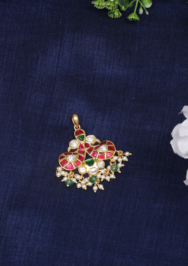 Ojasvini Regal Jadau Kundan Pendant