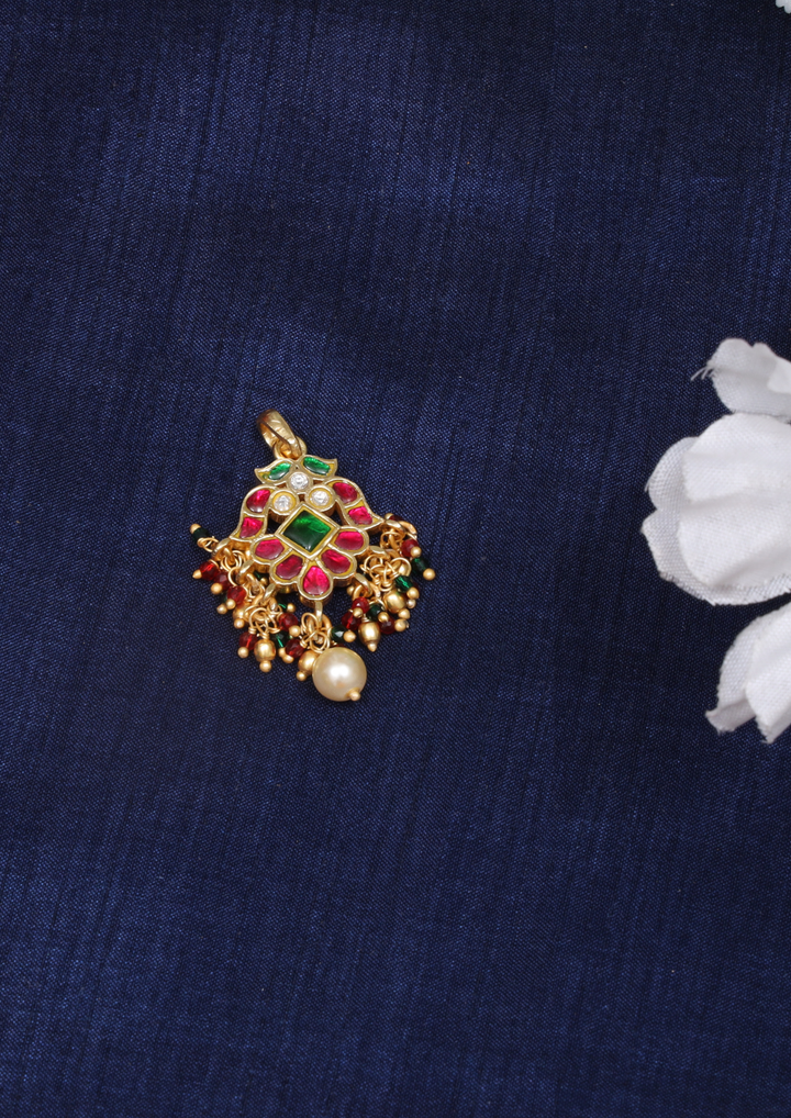 Rania Jadau Kundan Pendant