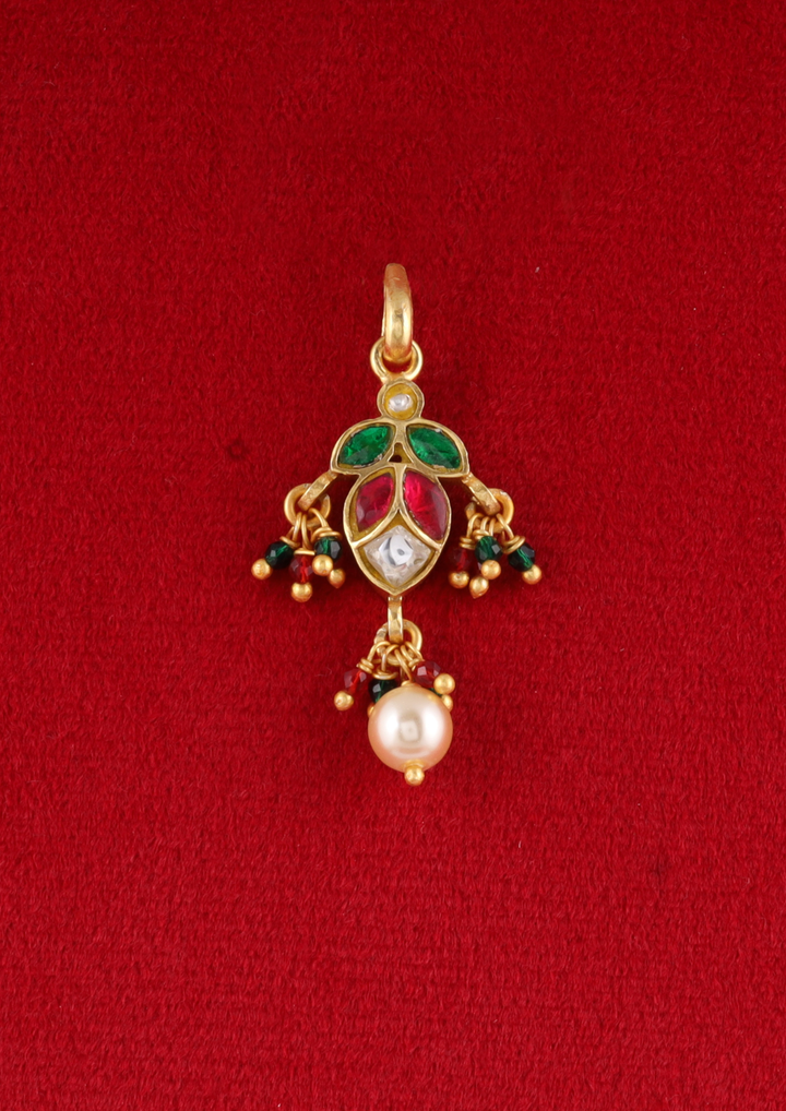 Varnisha Regal Jadau Kundan Pendant