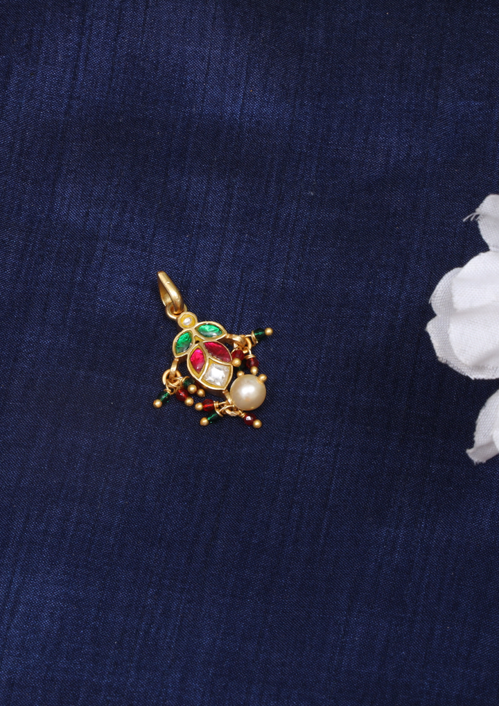 Varnisha Regal Jadau Kundan Pendant