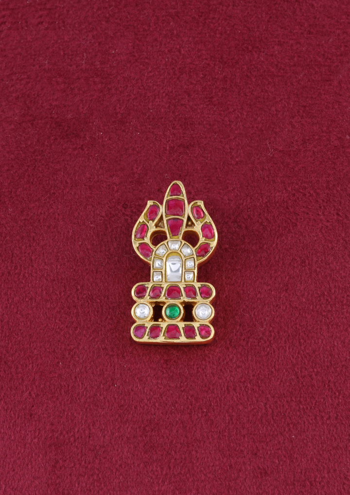 Charuvika Regal Jadau Kundan Pendant