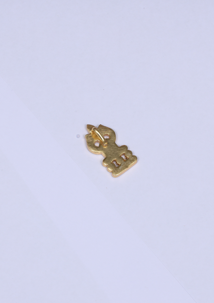 Charuvika Regal Jadau Kundan Pendant