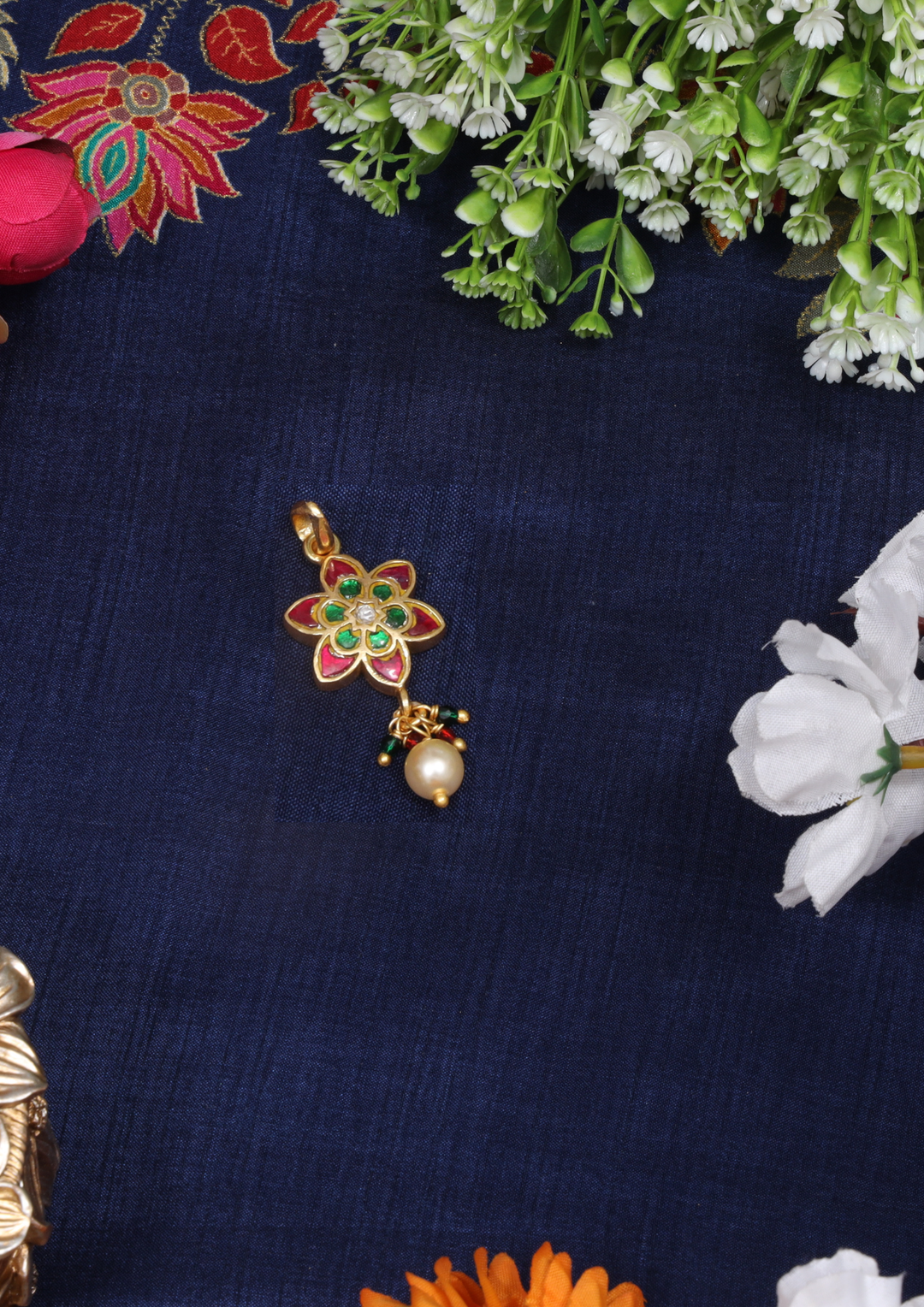 Rehnuma Regal Jadau Kundan Pendant