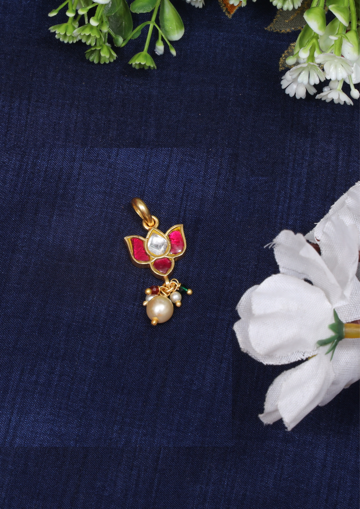 Eshaal Jadau Kundan Pendant