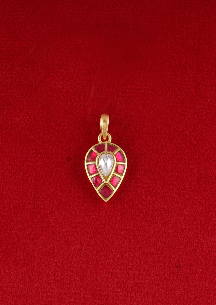 Ruhzana Elegant Jadau Kundan Pendant