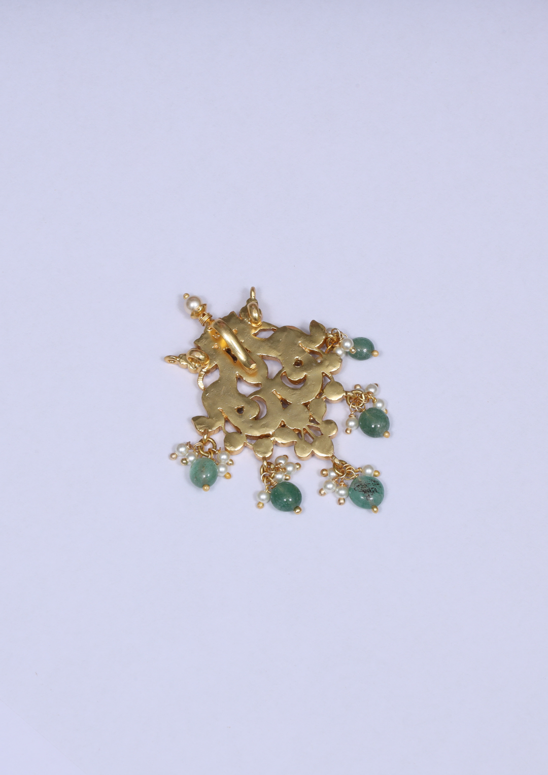 Vainika Handcrafted Jadau Kundan Pendant