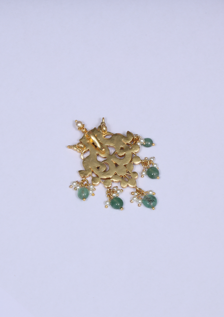 Vainika Handcrafted Jadau Kundan Pendant