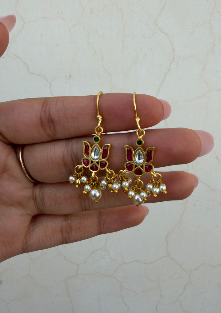 Asavari Jadau Kundan Hook Earrings