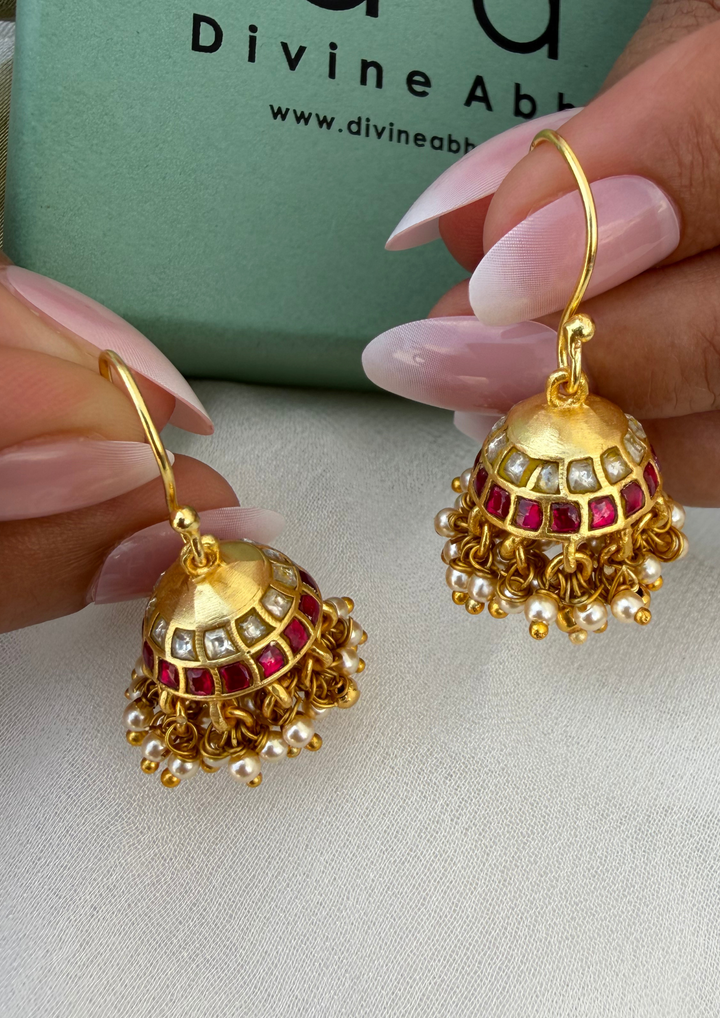 Ekani Jadau Kundan Hook Earrings