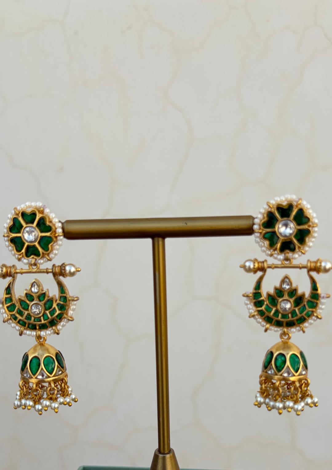 Aradhna Jadau Kundan Jhumka Earrings
