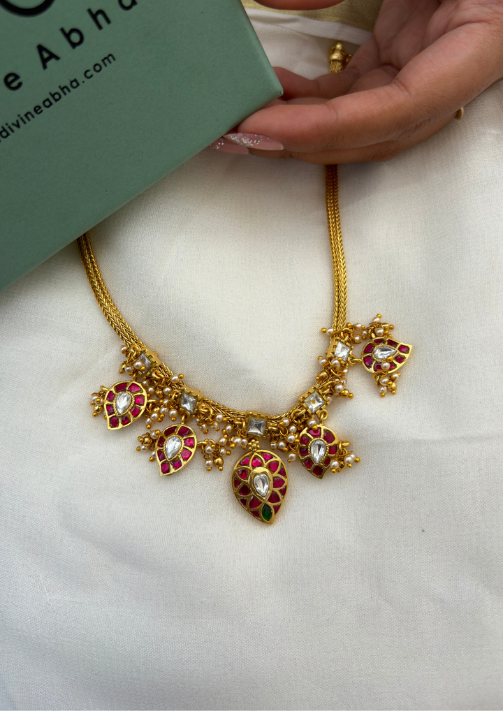 Itra Jadau Kundan Necklace