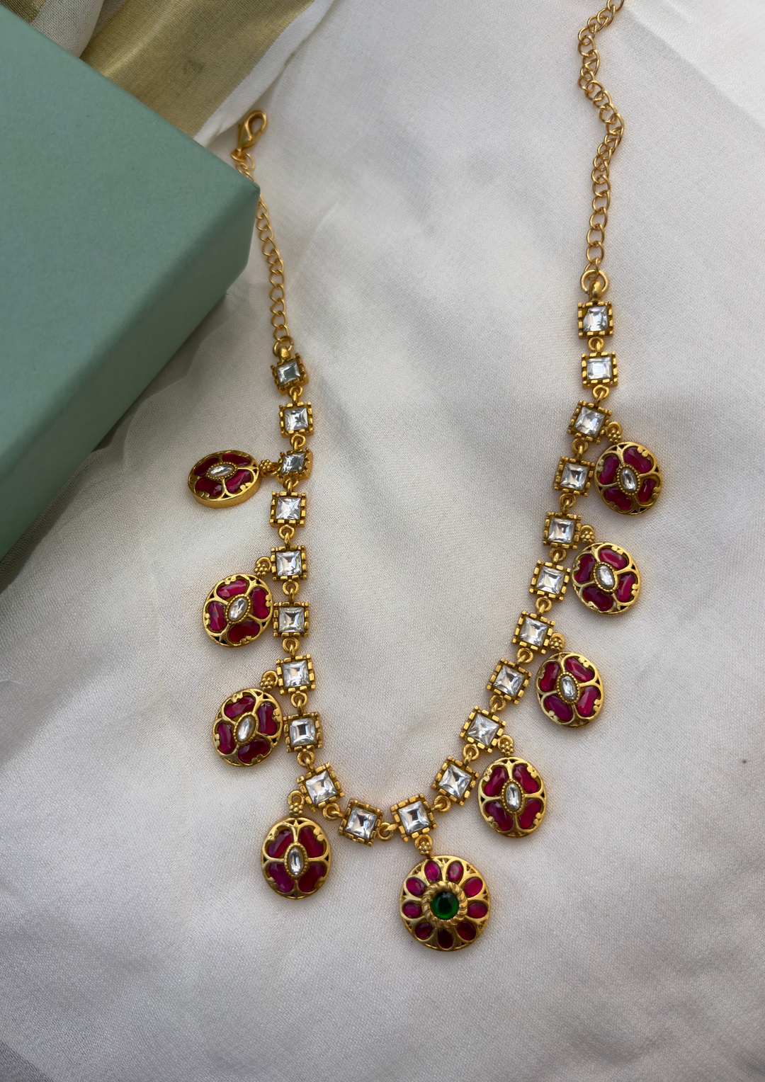 Meghira Jadau Kundan Necklace
