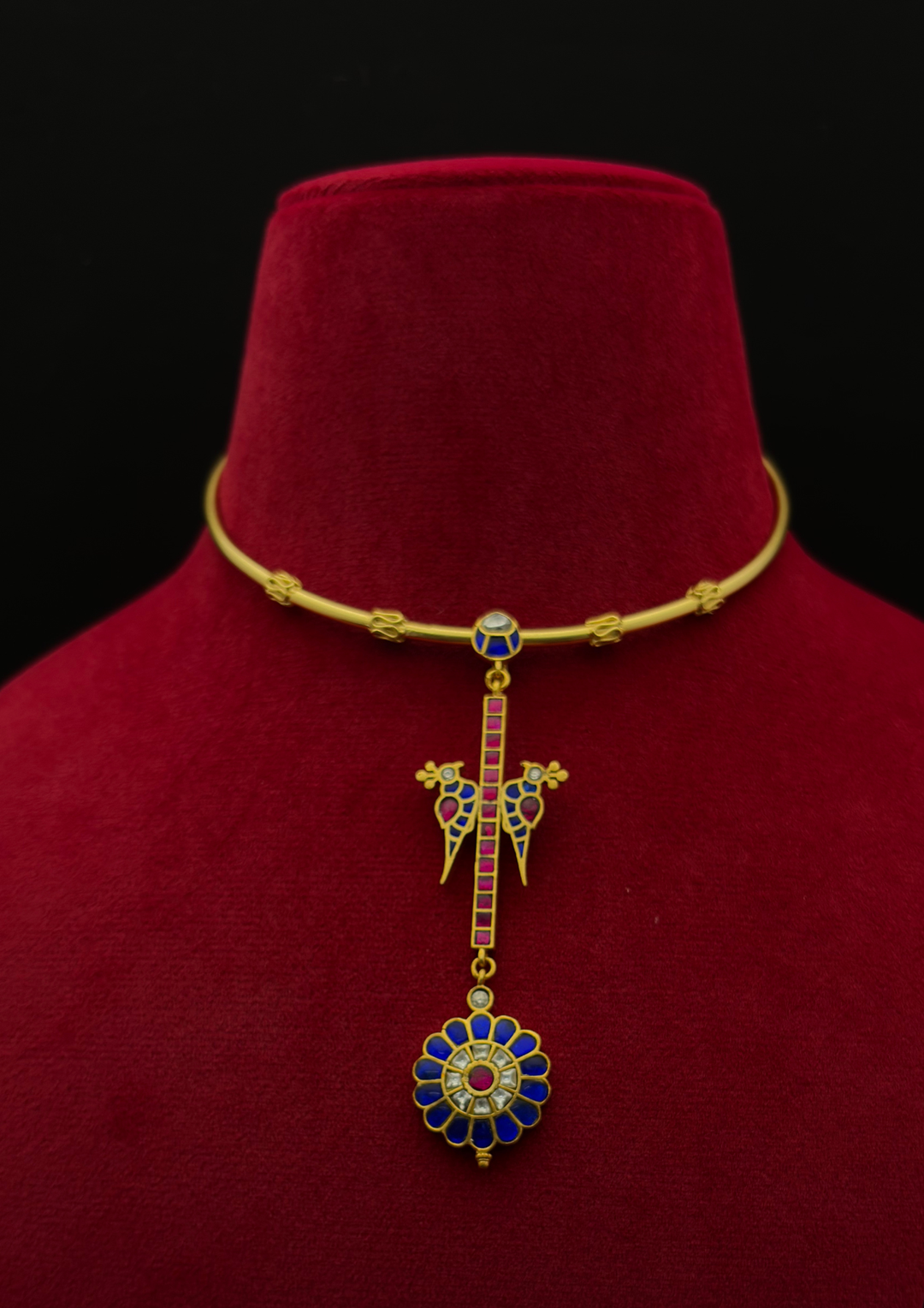Avelika Jadau Kundan Hasli Necklace with Detachable Pendant