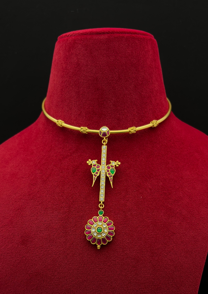 Avelika Jadau Kundan Hasli Necklace with Detachable Pendant