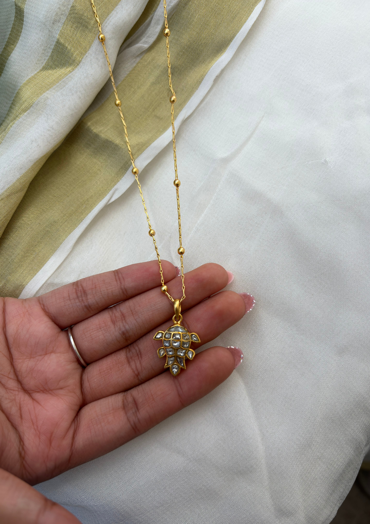 Somika Jadau Kundan Fish Necklace