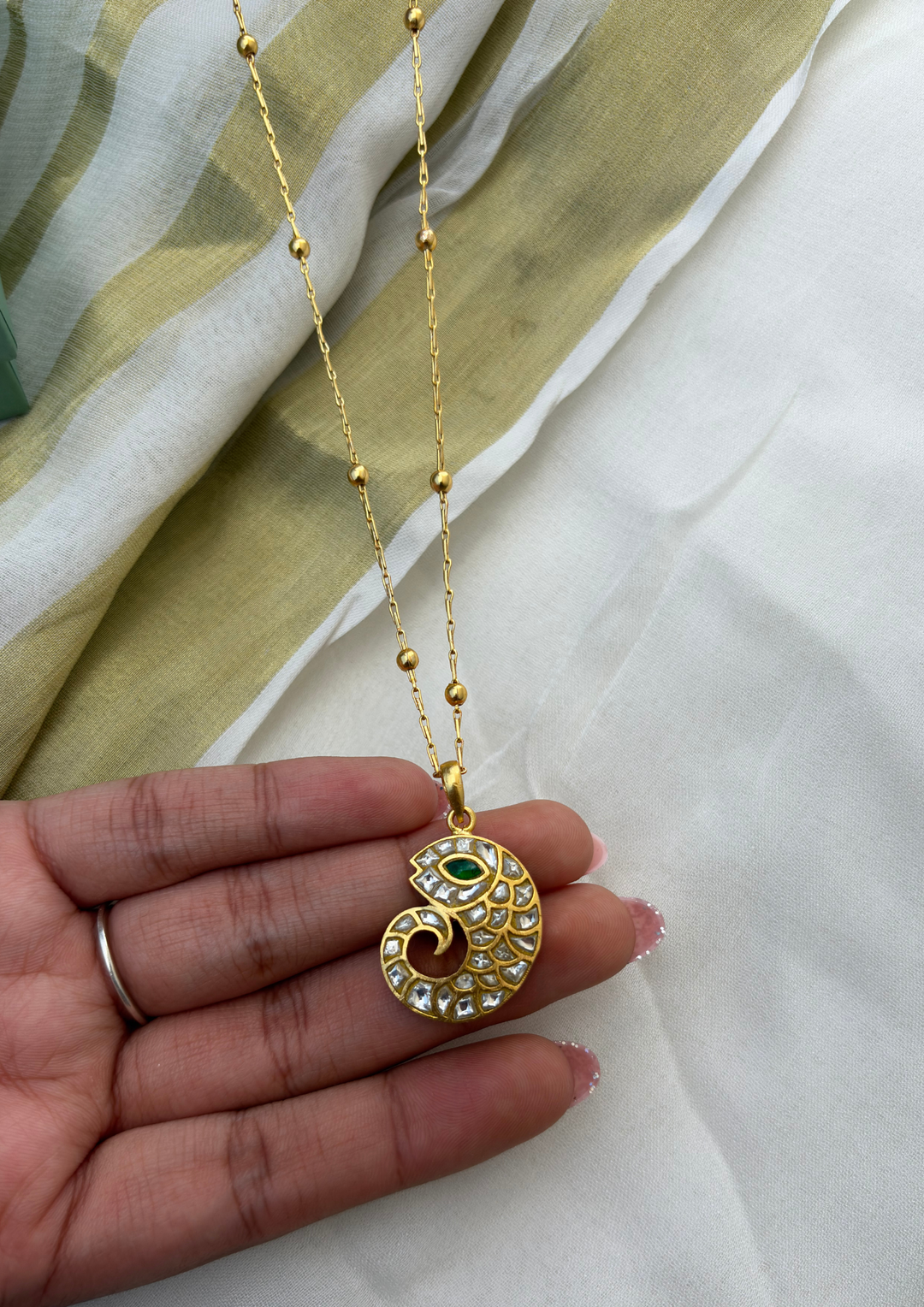 Meen 2-in-1 Reversible Jadau Kundan Necklace