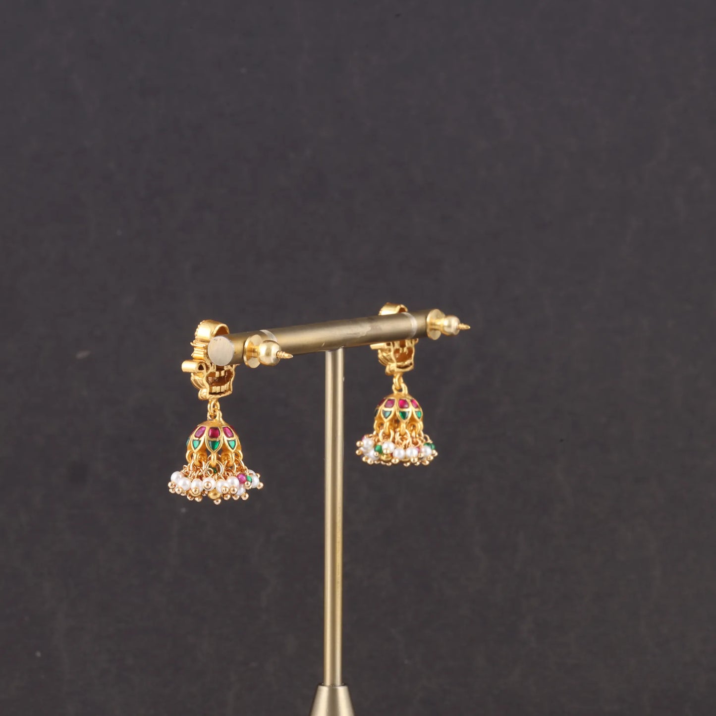 Lakshmi Nakshi Jadau Kundan Simple Jhumka Earrings