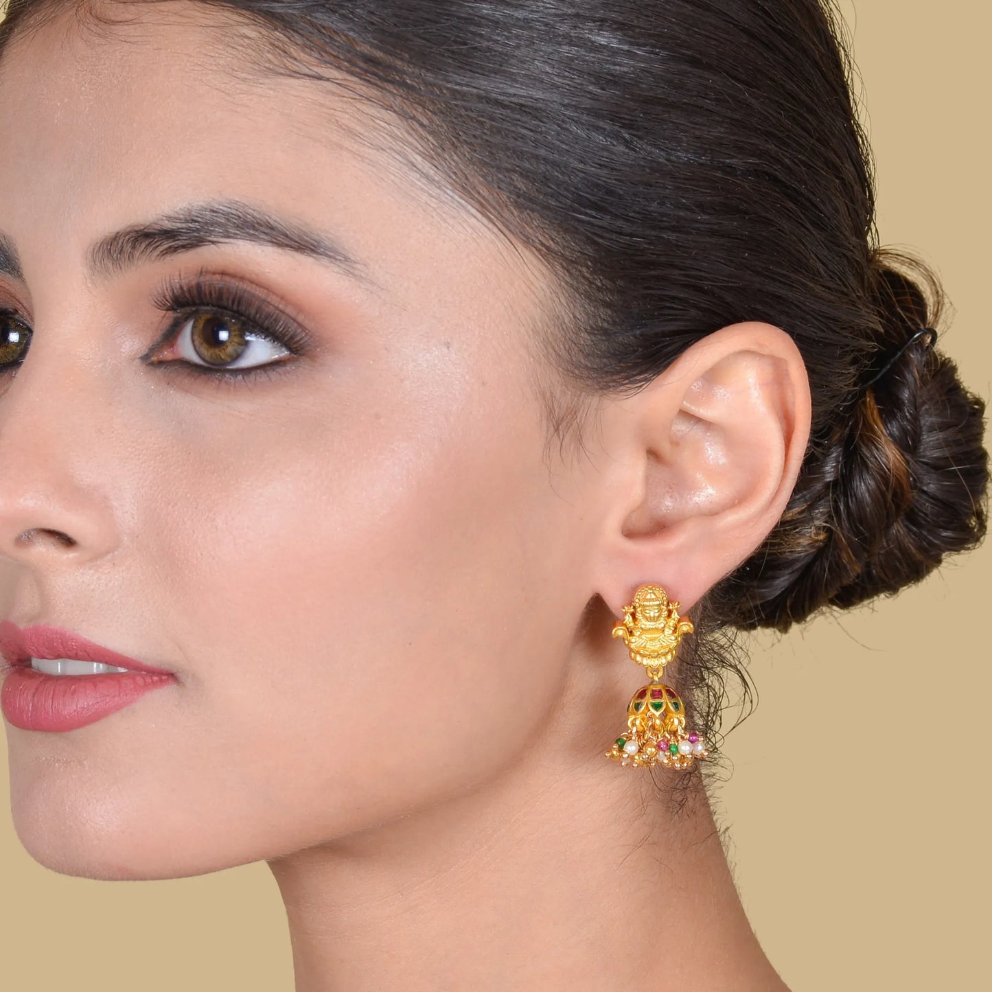 Lakshmi Nakshi Jadau Kundan Simple Jhumka Earrings